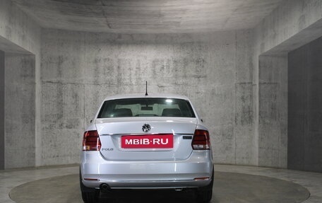 Volkswagen Polo VI (EU Market), 2015 год, 835 000 рублей, 10 фотография