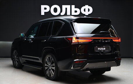 Lexus LX, 2022 год, 13 000 000 рублей, 4 фотография