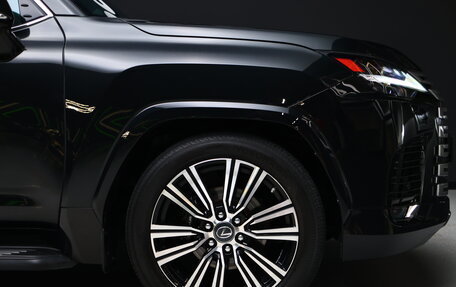 Lexus LX, 2022 год, 13 000 000 рублей, 9 фотография