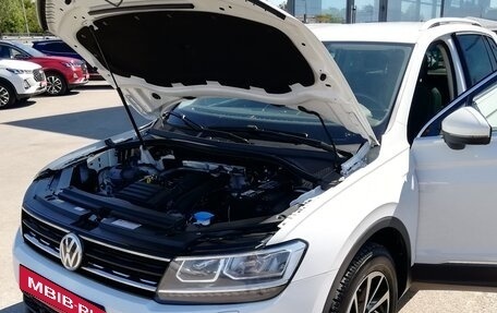 Volkswagen Tiguan II, 2018 год, 2 249 000 рублей, 40 фотография
