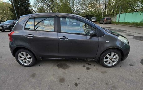 Toyota Yaris III рестайлинг, 2008 год, 500 000 рублей, 5 фотография