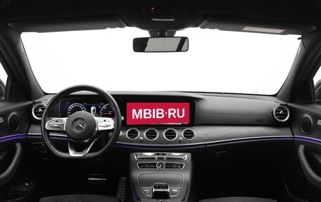Mercedes-Benz E-Класс, 2020 год, 3 690 000 рублей, 8 фотография