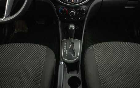 Hyundai Solaris II рестайлинг, 2014 год, 999 000 рублей, 18 фотография