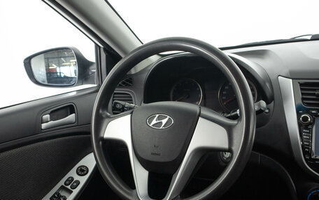 Hyundai Solaris II рестайлинг, 2014 год, 999 000 рублей, 12 фотография