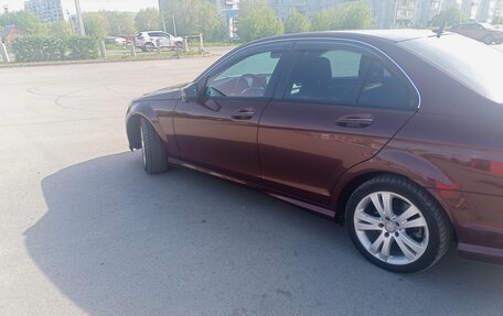 Mercedes-Benz C-Класс, 2009 год, 1 350 000 рублей, 30 фотография