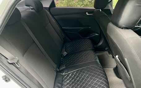 Hyundai Solaris II рестайлинг, 2018 год, 970 000 рублей, 5 фотография