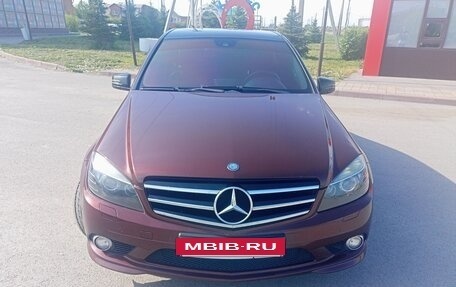 Mercedes-Benz C-Класс, 2009 год, 1 350 000 рублей, 31 фотография
