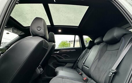 Volkswagen Tiguan, 2024 год, 4 567 000 рублей, 11 фотография