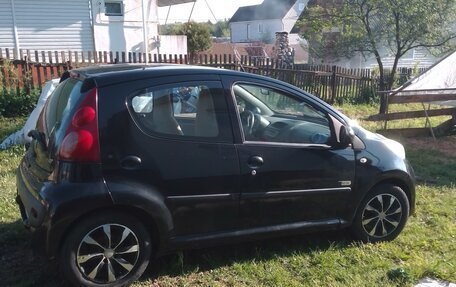 Peugeot 107 I рестайлинг, 2007 год, 370 000 рублей, 3 фотография