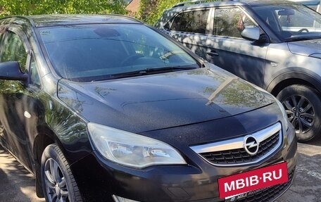 Opel Astra J, 2012 год, 665 000 рублей, 2 фотография