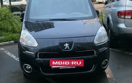 Peugeot Partner II рестайлинг 2, 2013 год, 660 000 рублей, 2 фотография