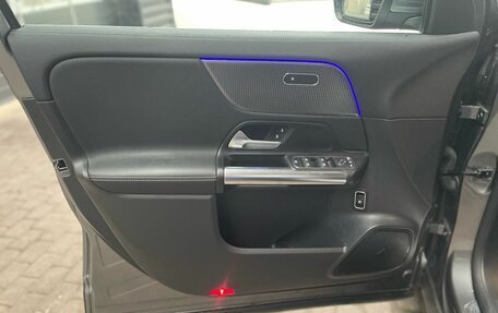 Mercedes-Benz GLA, 2021 год, 3 700 000 рублей, 11 фотография