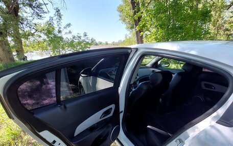 Chevrolet Cruze II, 2012 год, 665 000 рублей, 7 фотография