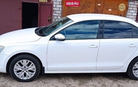 Volkswagen Jetta VI, 2013 год, 1 190 000 рублей, 3 фотография