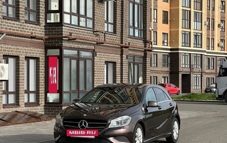 Mercedes-Benz A-Класс, 2014 год, 1 600 000 рублей, 2 фотография