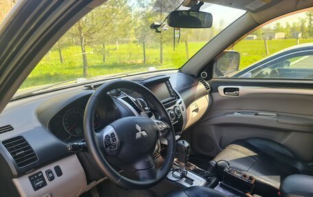 Mitsubishi Pajero Sport II рестайлинг, 2011 год, 2 000 000 рублей, 11 фотография