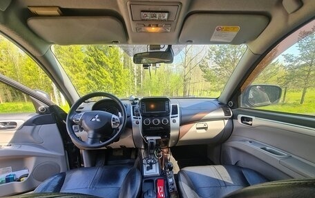 Mitsubishi Pajero Sport II рестайлинг, 2011 год, 2 000 000 рублей, 12 фотография