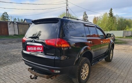 Mitsubishi Pajero Sport II рестайлинг, 2011 год, 2 000 000 рублей, 7 фотография