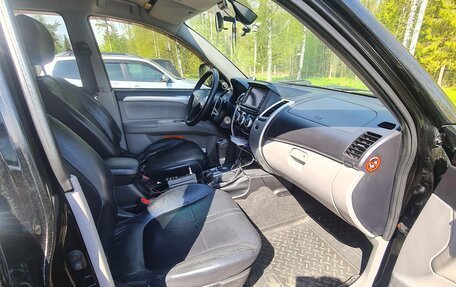 Mitsubishi Pajero Sport II рестайлинг, 2011 год, 2 000 000 рублей, 15 фотография