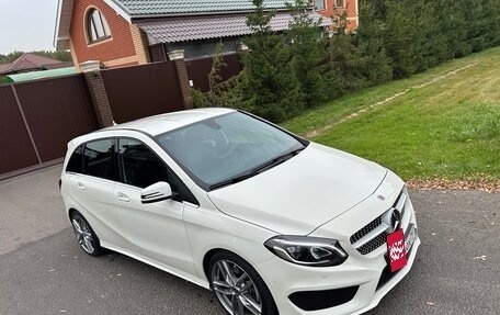 Mercedes-Benz B-Класс, 2017 год, 2 300 000 рублей, 5 фотография