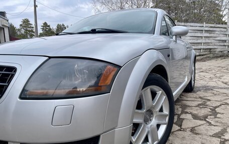 Audi TT, 2003 год, 750 000 рублей, 23 фотография