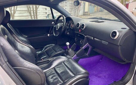Audi TT, 2003 год, 750 000 рублей, 29 фотография