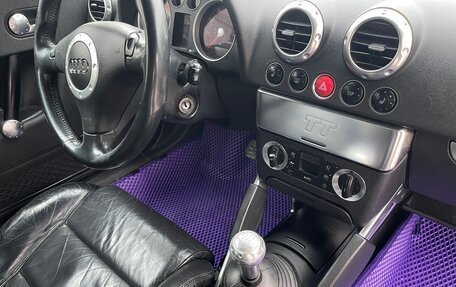 Audi TT, 2003 год, 750 000 рублей, 36 фотография