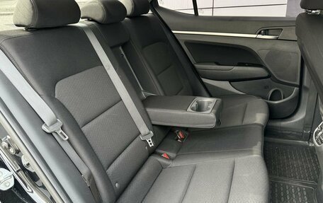 Hyundai Elantra VI рестайлинг, 2019 год, 1 567 000 рублей, 16 фотография