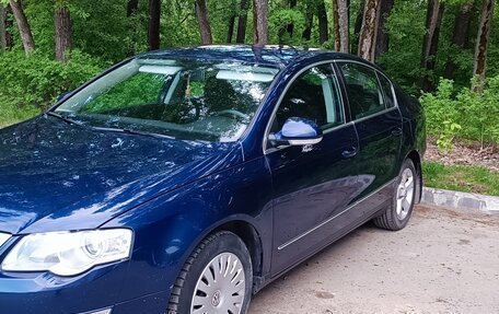 Volkswagen Passat B6, 2010 год, 750 000 рублей, 2 фотография