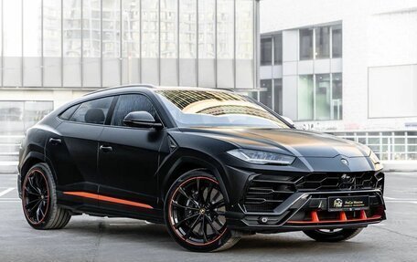 Lamborghini Urus I, 2022 год, 32 490 000 рублей, 2 фотография
