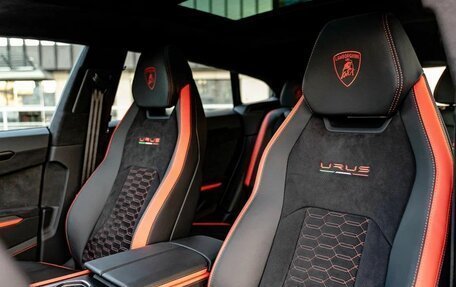 Lamborghini Urus I, 2022 год, 32 490 000 рублей, 15 фотография