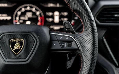 Lamborghini Urus I, 2022 год, 32 490 000 рублей, 23 фотография