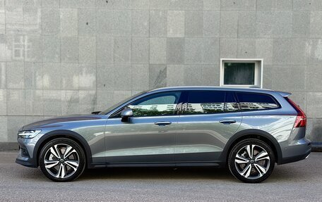 Volvo V60 II, 2020 год, 4 449 000 рублей, 6 фотография