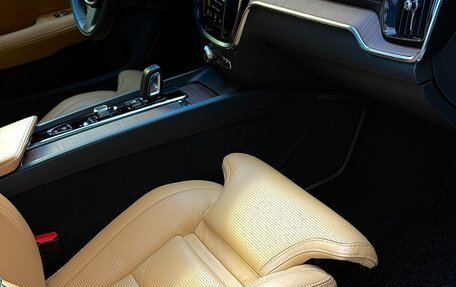 Volvo V60 II, 2020 год, 4 449 000 рублей, 16 фотография