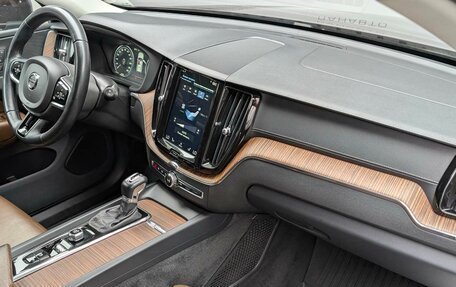 Volvo XC60 II, 2018 год, 2 829 000 рублей, 14 фотография