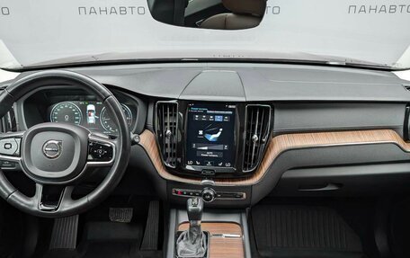 Volvo XC60 II, 2018 год, 2 829 000 рублей, 16 фотография