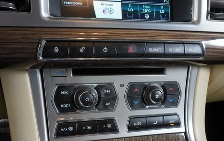 Jaguar XF I рестайлинг, 2012 год, 1 785 000 рублей, 12 фотография