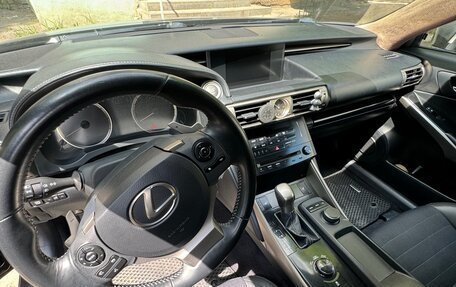Lexus IS III, 2014 год, 2 290 000 рублей, 9 фотография