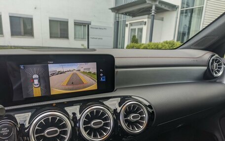 Mercedes-Benz CLA, 2019 год, 3 050 000 рублей, 6 фотография