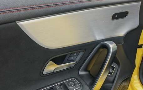 Mercedes-Benz CLA, 2019 год, 3 050 000 рублей, 18 фотография