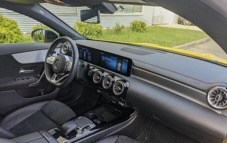 Mercedes-Benz CLA, 2019 год, 3 050 000 рублей, 25 фотография