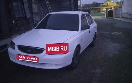Hyundai Accent II, 2003 год, 215 000 рублей, 3 фотография