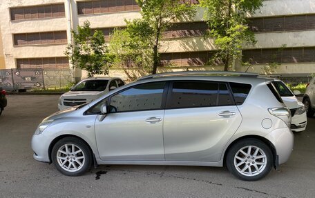 Toyota Verso I, 2012 год, 1 200 000 рублей, 3 фотография
