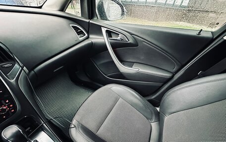 Opel Astra J, 2012 год, 810 000 рублей, 9 фотография
