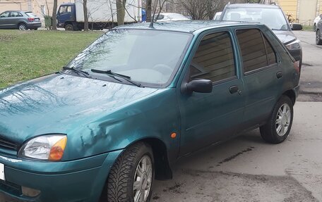 Ford Fiesta, 2000 год, 150 000 рублей, 1 фотография