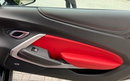 Chevrolet Camaro VI, 2019 год, 3 800 000 рублей, 6 фотография