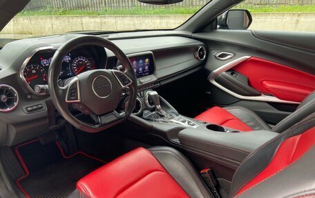 Chevrolet Camaro VI, 2019 год, 3 800 000 рублей, 10 фотография
