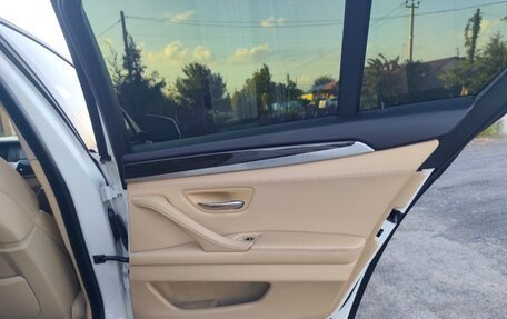 BMW 5 серия, 2013 год, 2 400 000 рублей, 16 фотография