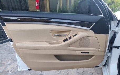 BMW 5 серия, 2013 год, 2 400 000 рублей, 15 фотография