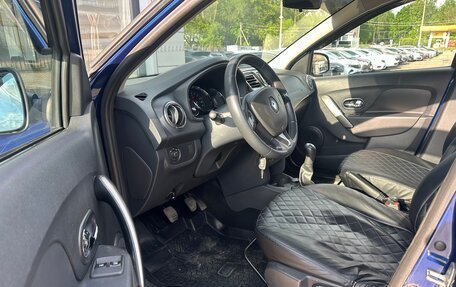 Renault Logan II, 2017 год, 980 000 рублей, 7 фотография